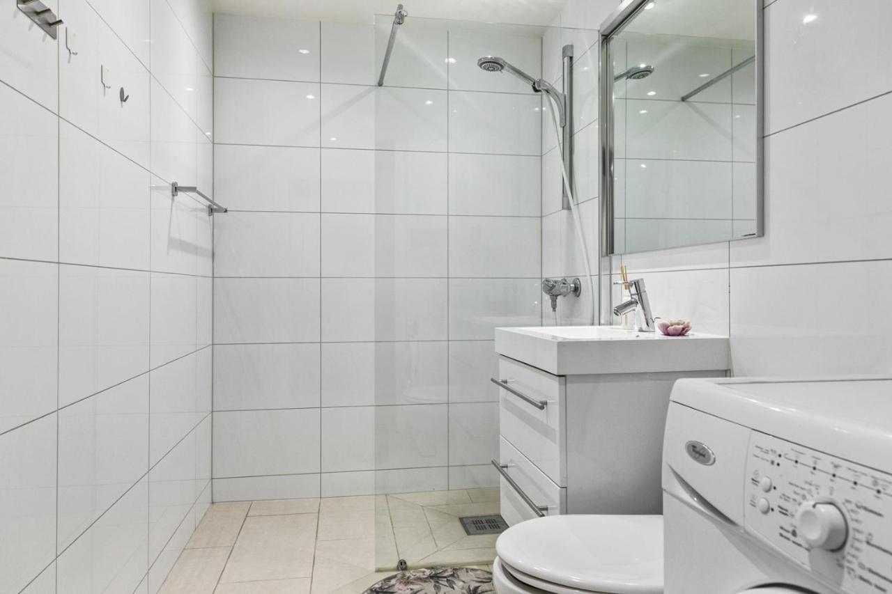 Mitt Hotell Apartments Moss Exterior foto